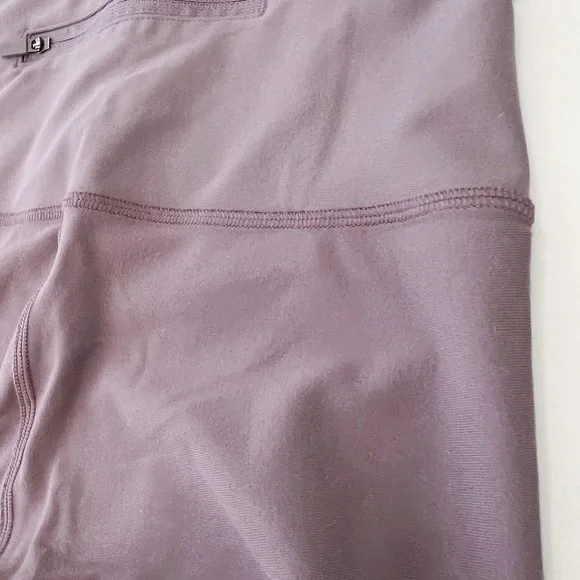 Lululemon In Focus Run Tight Leggings in Frosted Mulberry - Picture 7 of 12